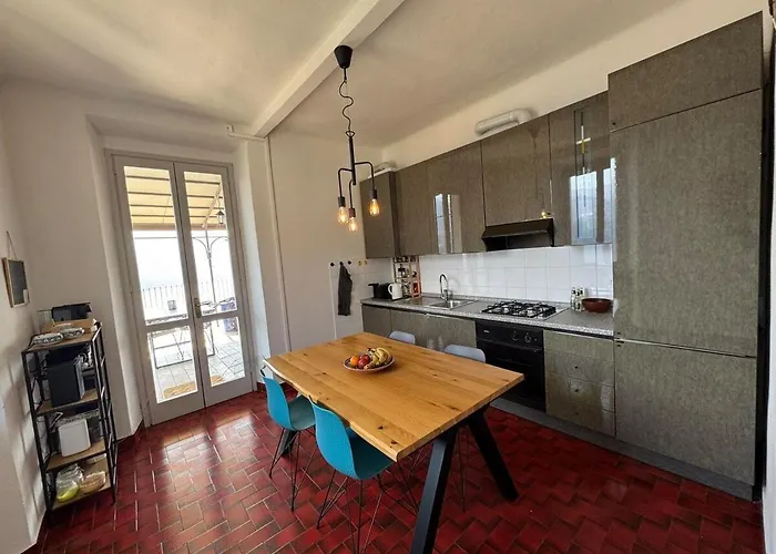 Alberto's Terrace * Moltrasio